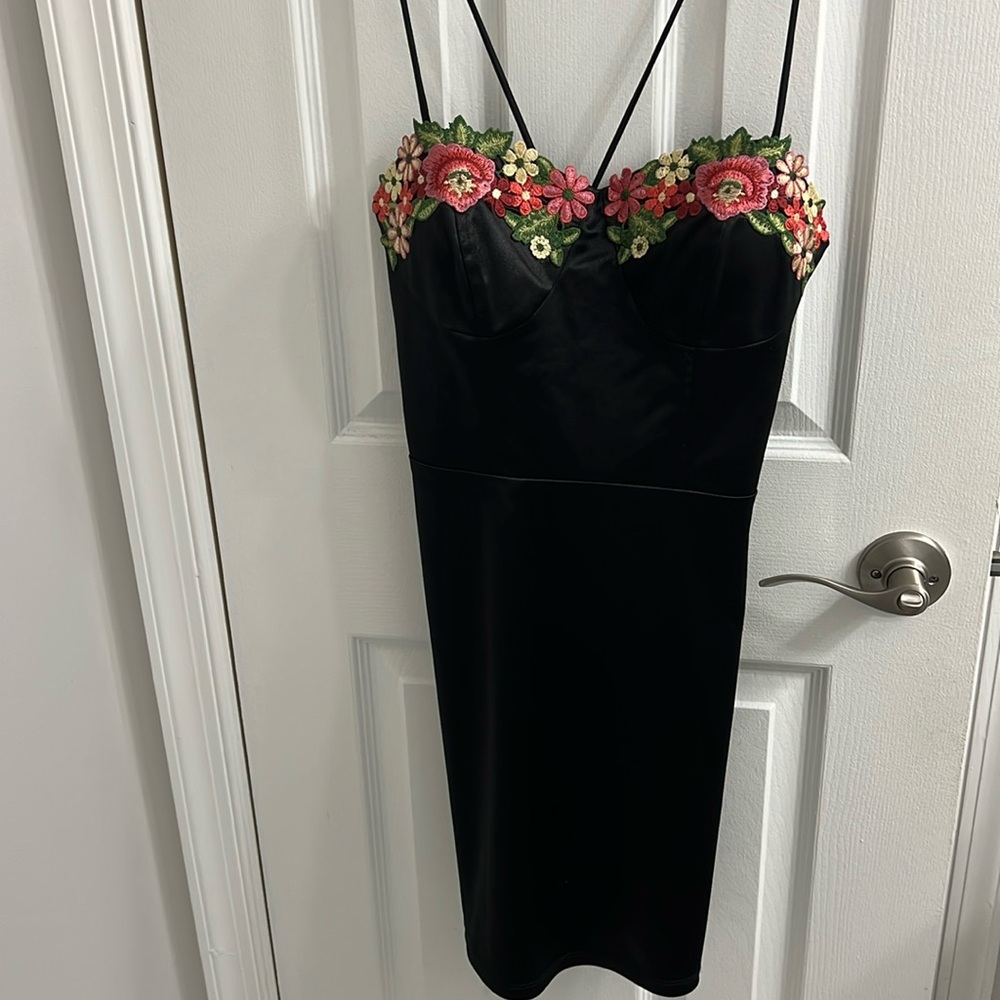 Black mini dresss